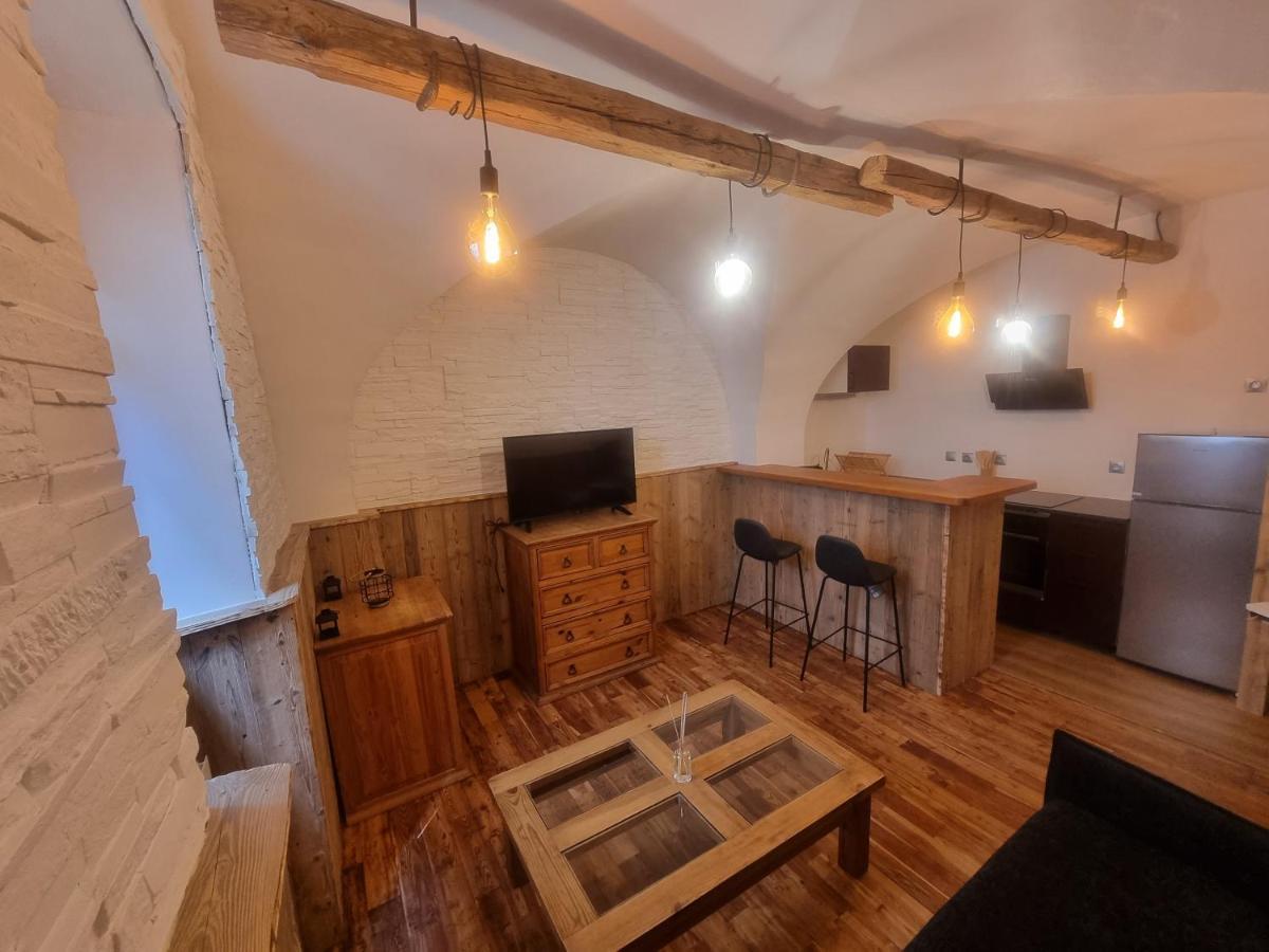Grand studio plein centre Appartamento Barcelonnette Esterno foto